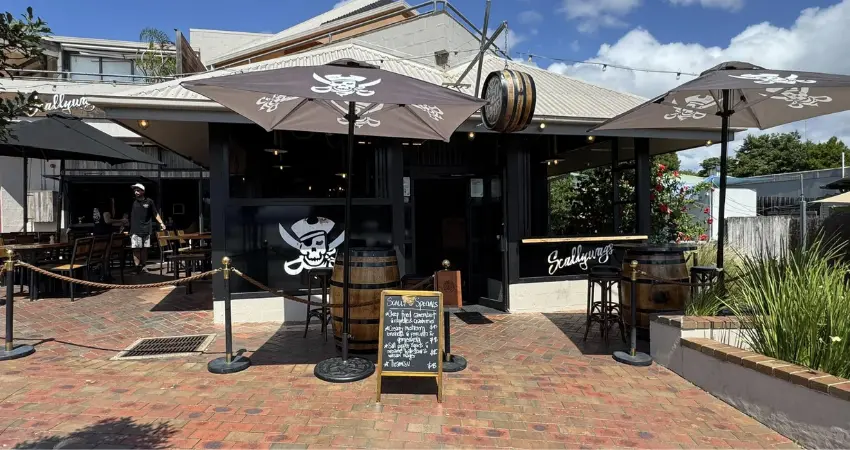 Scallywags Restaurant and Bar on the Mallacoota waterfront