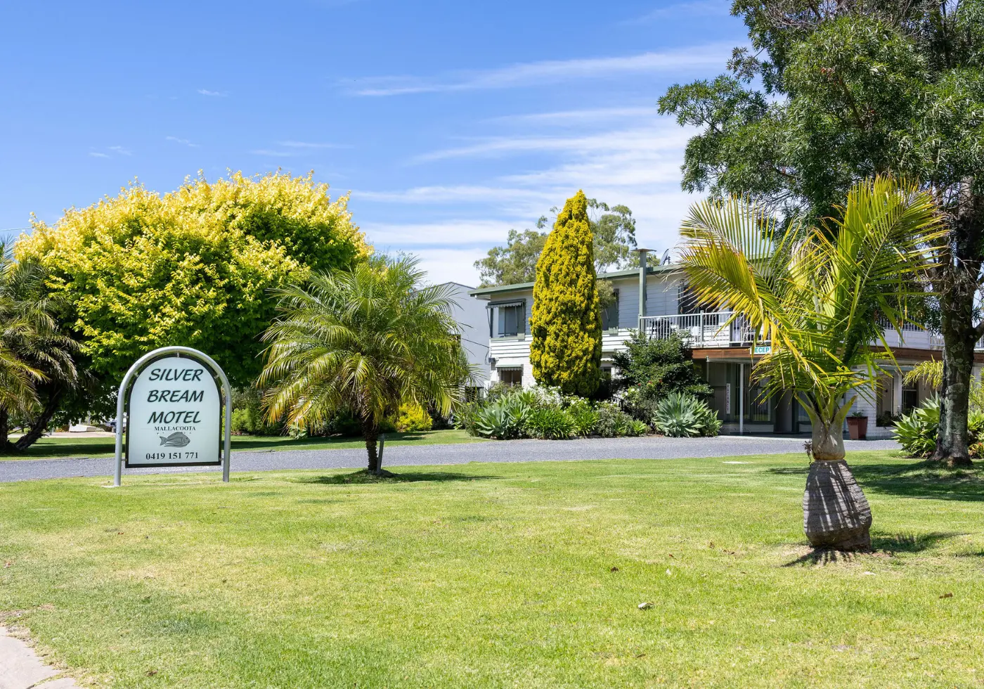 Silver Bream Motel website homepage
